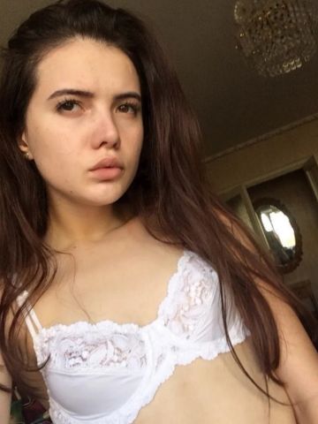 Алина